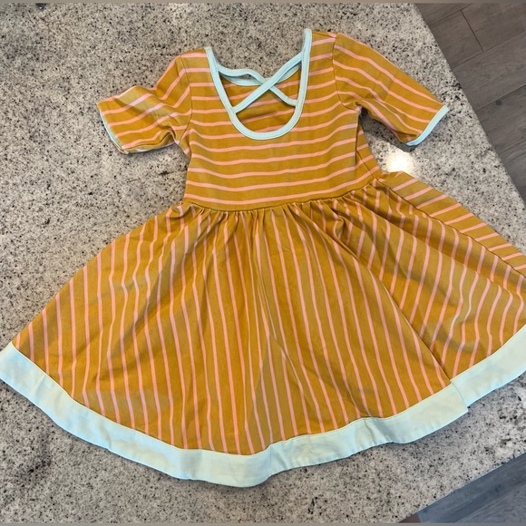 Sweet Honey Dress Toddler Girl 2T - Picture 6 of 7